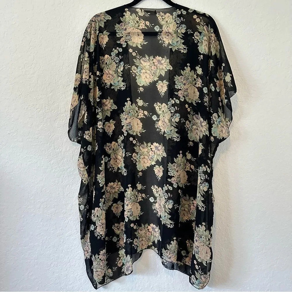 Brandy Melville Floral Duster Size Small - Picture 3 of 4